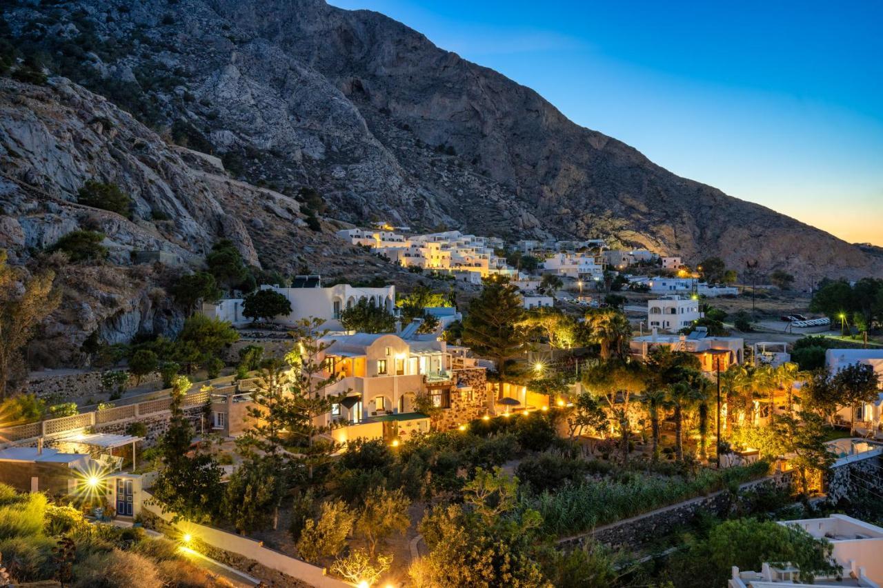 Moschatos Beach House Kamári Екстериор снимка