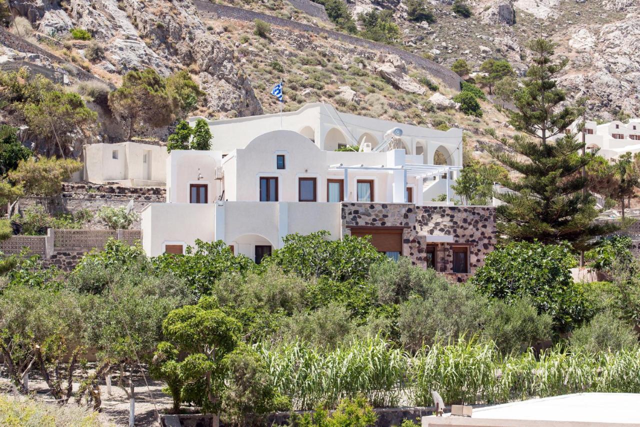 Moschatos Beach House Kamári Екстериор снимка