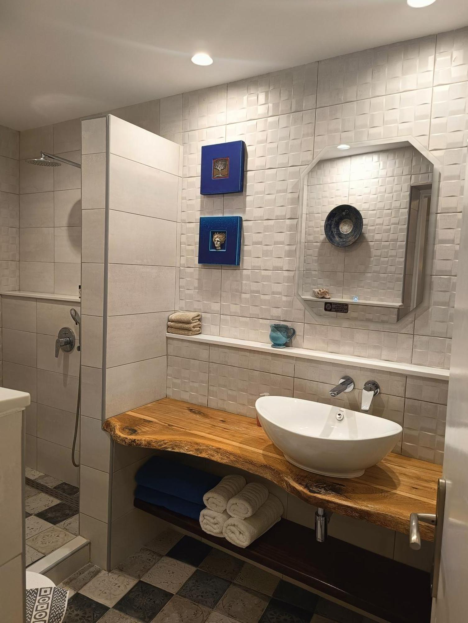 Moschatos Beach House Kamári Стая снимка